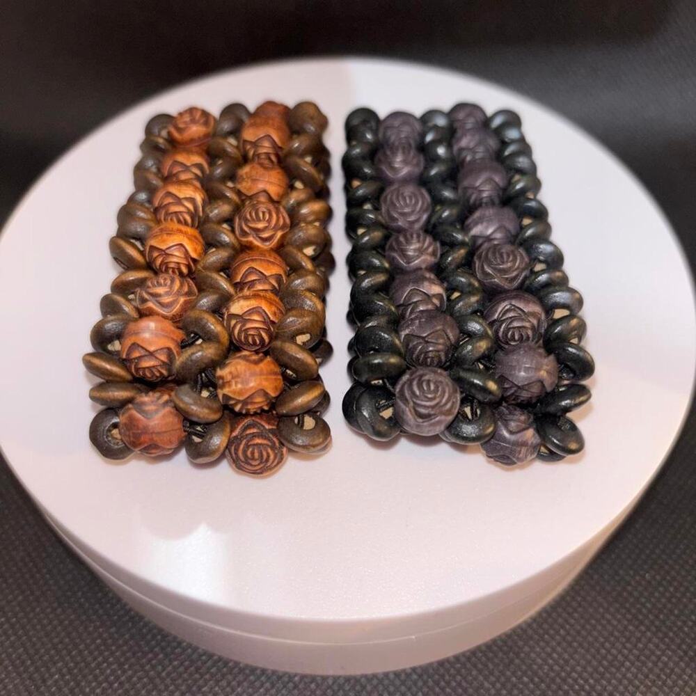 Wooden rose beads in brown